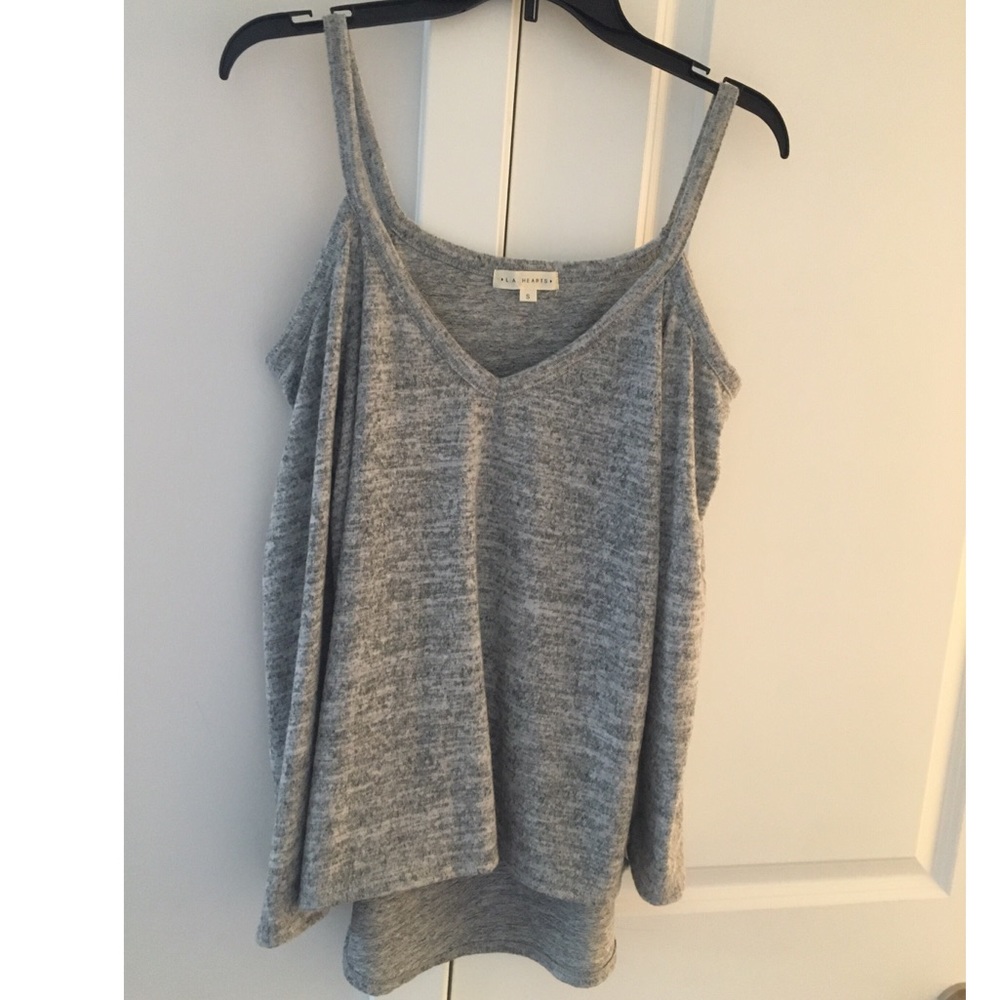 Off the shoulder long sleeve